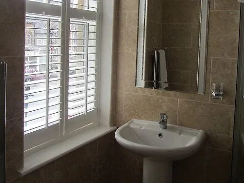 Geminian 3* Harrogate